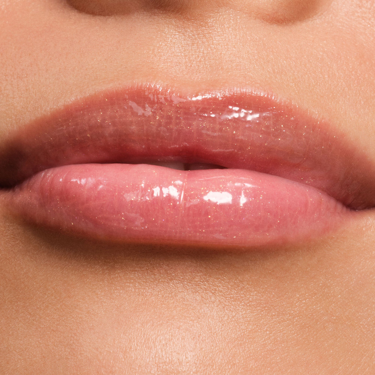 phyto-glow-lip-balm-shimmer-cosmic-s0 NATR-10134-Phyto-Glow-Lip-Hover-Cosmic.jpg