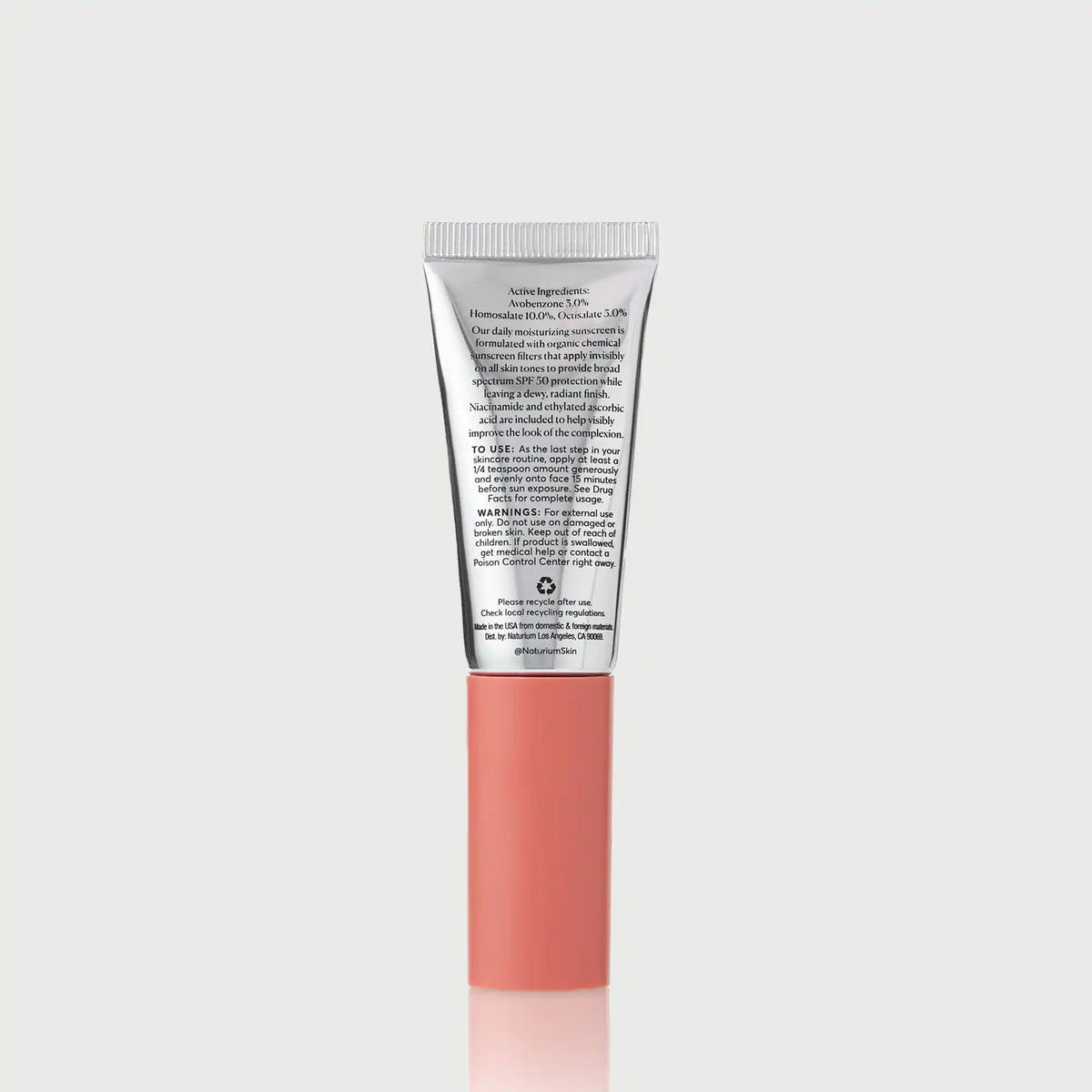 dew-glow-moisturizer-spf-50-travel-size-m1 NATR-10157_Dew-Glow-Moisturizer-SPF-50-Mini_back_capon_bonebkgd_d7cb9bbb-e294-42e2-8d5a-28c73c09b5b5.webp